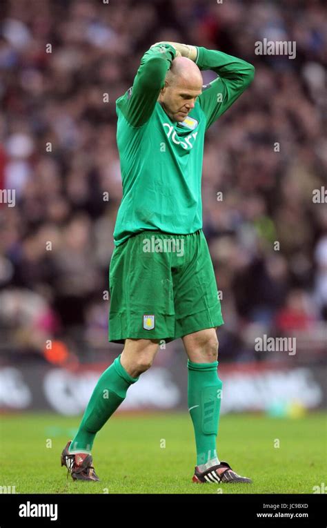 Brad friedel aston villa hi-res stock photography and images - Alamy