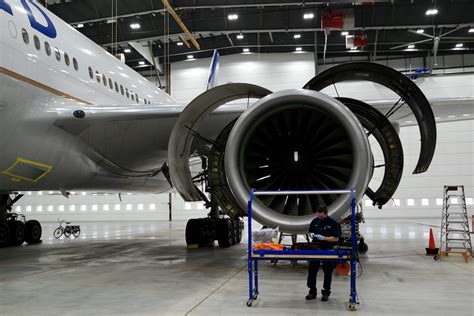 FAA Proposes Fixes to Pratt & Whitney Engines on Boeing 777s