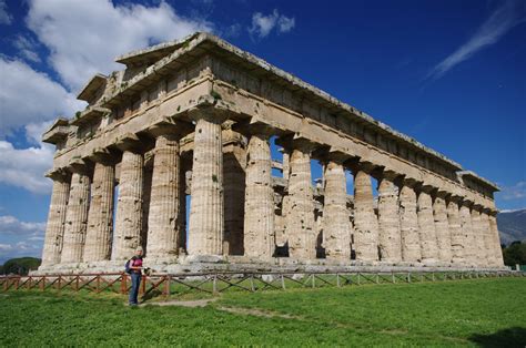 Temple of Neptune | Super Savvy Travelers, LLC