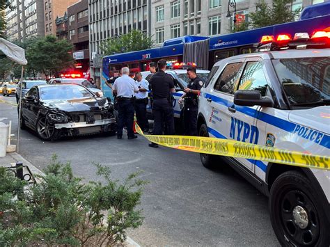 NYC car chase ends with Upper East Side gun robbery — VIDEO