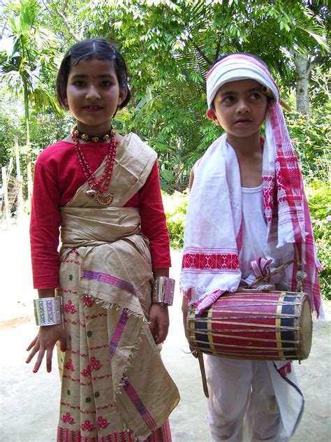 Assamese children | Assamese children in Traditional costume… | Bashab Nandan Mahanta | Flickr