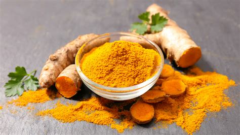 Curcumin may enhance green tea's anti-hyperlipidaemia effects: Indian rat study