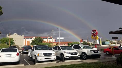 While waiting in line for Rudy's BBQ : r/Albuquerque