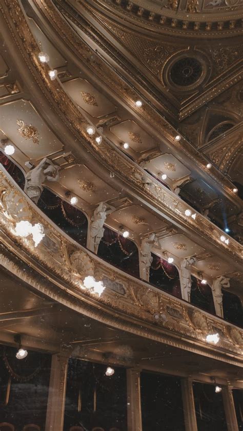 brown aesthetic theater | Sfondi vintage, Sfondi, Foto vintage