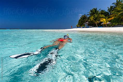 Snorkeling in Maldives by Jino Lee - Stocksy United