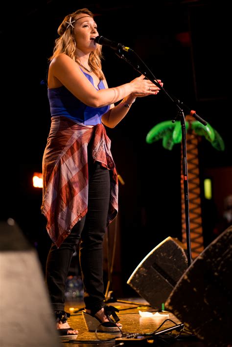 Anuhea: A Queen From The Islands | HuffPost