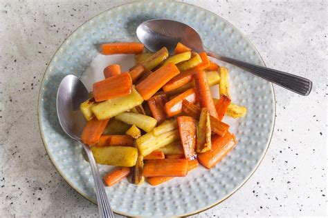 Maple Glazed Carrots & Parsnips - FODMAP Everyday