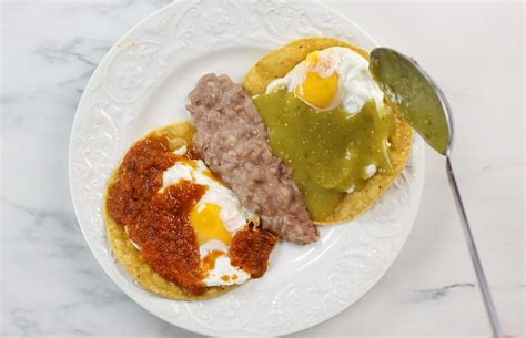 Huevos Divorciados (divorced eggs) | Authentic Recipe