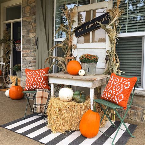 A Bountiful Collection Of Outdoor Fall Decor Ideas