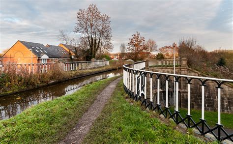 Canal Road Aqueduct, Macclesfield Canal