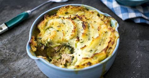 Colcannon ham and cabbage pies – The Irish Times