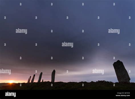 Ring of Brodgar solstice sunset Stock Photo - Alamy