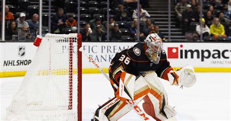 4 Updated Potential Trade Destinations for Ducks Goalie John Gibson ...