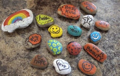 Random acts of kindness- smile rocks! :) April Art, Cool Kids, Kids Fun, Crafts For Seniors ...
