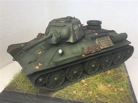 1/35 Built Model Tank Diorama: Soviet Medium Tank T-34/76 Early 1943 | #1930517548