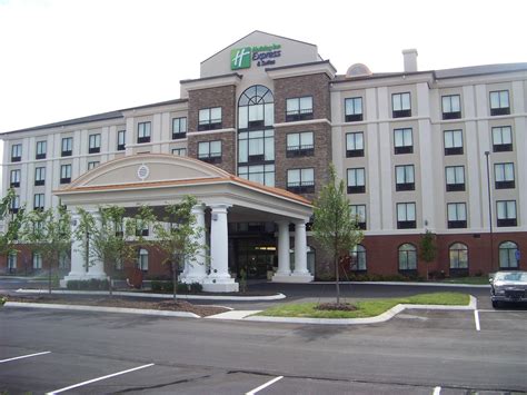 Holiday Inn Express & Suites Nashville-Opryland, an IHG hotel - UPDATED ...