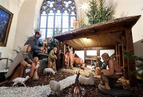 Christkind vs Santa: how Germans and Americans celebrate Christmas ...