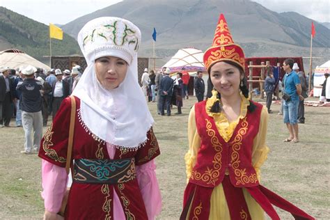 Kyrgyzstan National Clothing, Kyrgyzstan