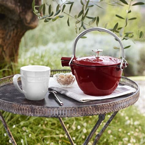 Staub La Theiere Teapot - 1-qt Cast Iron - Grenadine – Cutlery and More