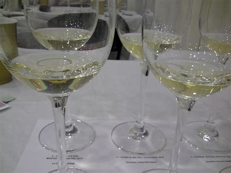 Lefty or Righty?: Six seductive Chablis Premier Cru - Grapefully Yours Wine Blog Grapefully ...