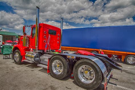 2013-75 Chrome Shop Semi Truck Show, Wildwood, Fla. - BackCountryBound