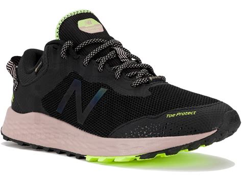 New Balance Fresh Foam Arishi Trail Gore-Tex W femme Noir pas cher