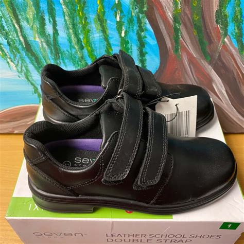 Brand New Seven Steps Kids Size 1 Shoes Black leather school shoes (s)