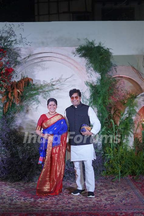 Renuka Shahane, Ashutosh Rana Media