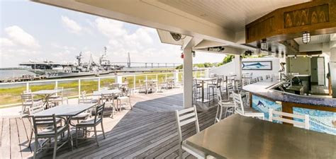 Seafood in Mt. Pleasant | Official Charleston Seafood Guide