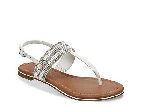 Women's Flat Sandals | DSW | Womens sandals flat, Sandals, Shoes