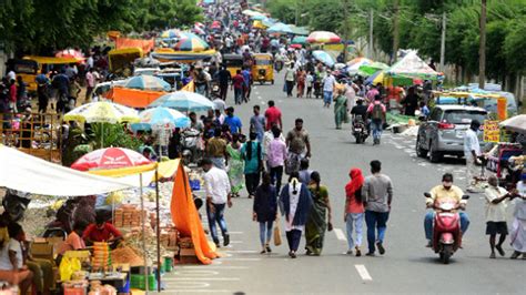 Chennai: Pallavaram Friday market reopens after six months | TOI ...