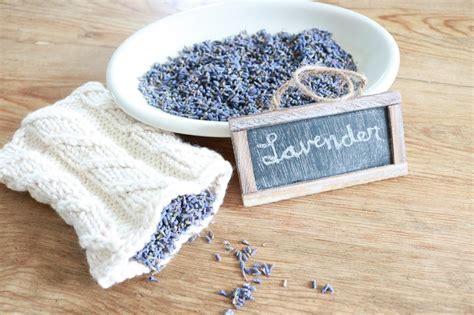 How to Knit a Lavender Sachet (Free Pattern!) - A BOX OF TWINE