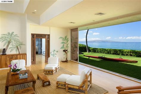 Check out this #Hawaii beachfront home for sale: http ...