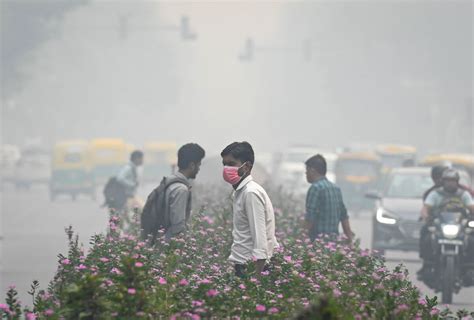 World’s Most Toxic Air Forces India Capital New Delhi to Shut Schools - Bloomberg