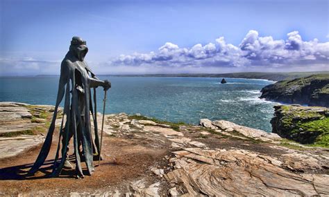 Gallos - King Arthur Sculpture | Cornwall Guide