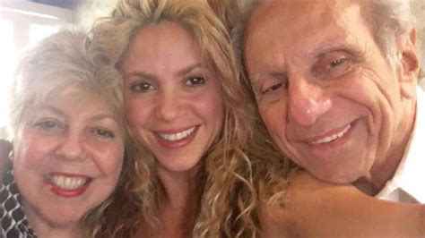 Shakira Celebrates Father's 85th Birthday With Adorable Family Pics | Entertainment Tonight