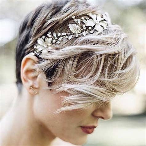 10 coiffures de mariage pour les cheveux courts | Cheveux courts mariage, Coiffure mariage ...