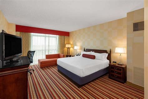 WYNDHAM GRAND OKLAHOMA CITY DOWNTOWN - Updated 2024 Prices & Hotel Reviews