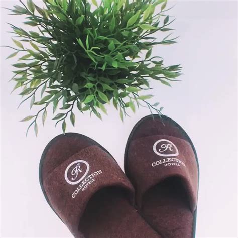 Logo Print Disposable Hotel Slippers - Buy Disposable Slipper,Disposable Hotel Slippers,Hotel ...