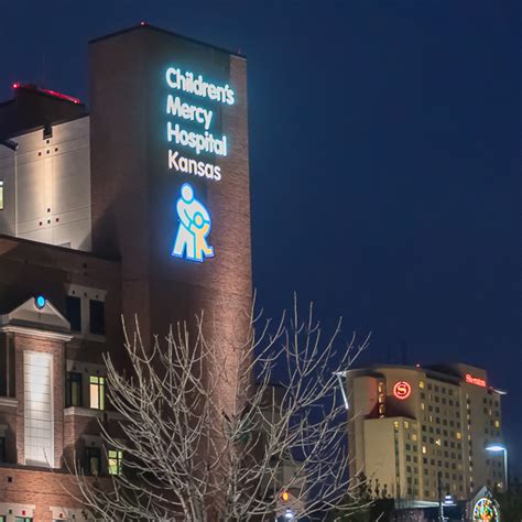 Children's Mercy Hospital Kansas in Overland Park, KS - Luminous Neon Art & Sign Systems ...