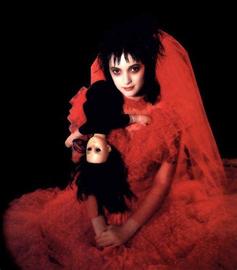 Winona ryder beetlejuice, Tim burton movie, Beetlejuice halloween