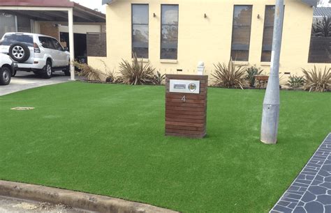 Synthetic Grass Installation Sydney & Artificial Grass Lawns