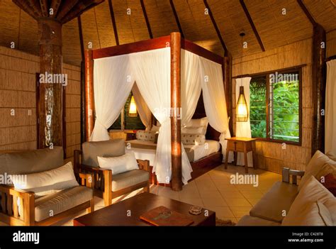 Fijian bure hi-res stock photography and images - Alamy