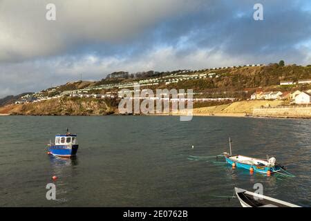 Pettycur Bay beach along the Fife Coastal Path, Fife, Scotland Stock ...