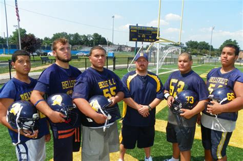 Belleville grid squad hopes last year is history – The Observer Online