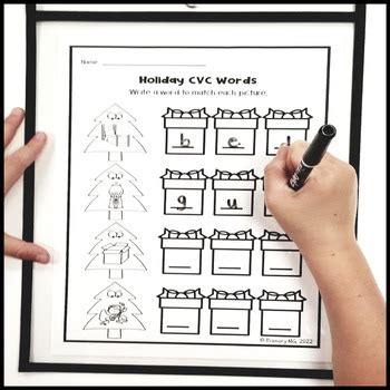 Christmas Phonics | CVC Words | Holiday CVC Words by Primary MG | TPT