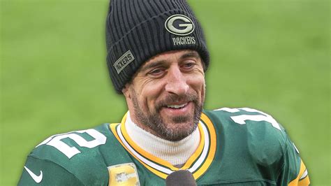 Aaron Rodgers traded to New York Jets in sensational mega-money move which includes first-round ...