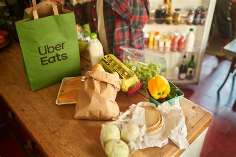 Here's How to Get $5 Off Your First Order Of $20 Or More On Uber Eats This October - BroBible