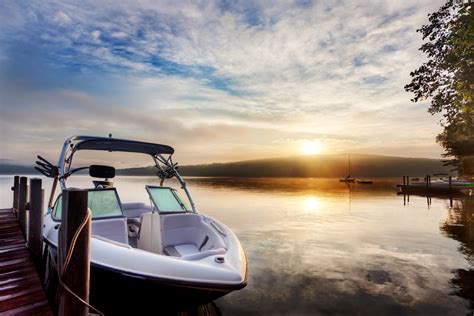 7 Safe Boating Practices | Ontario Injured