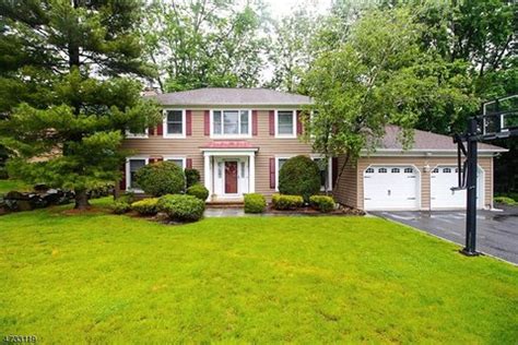 Berkeley Heights, NJ Real Estate - Berkeley Heights Homes for Sale - realtor.com®